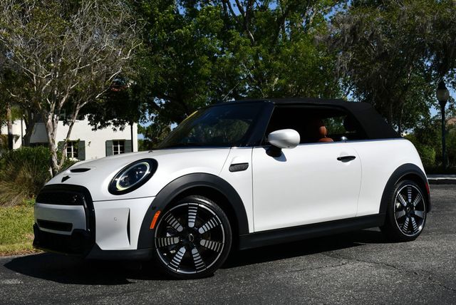 2023 MINI Cooper S Convertible W/Iconic Trim 2.0 and Touchscreen Navigation - 23017118 - 23