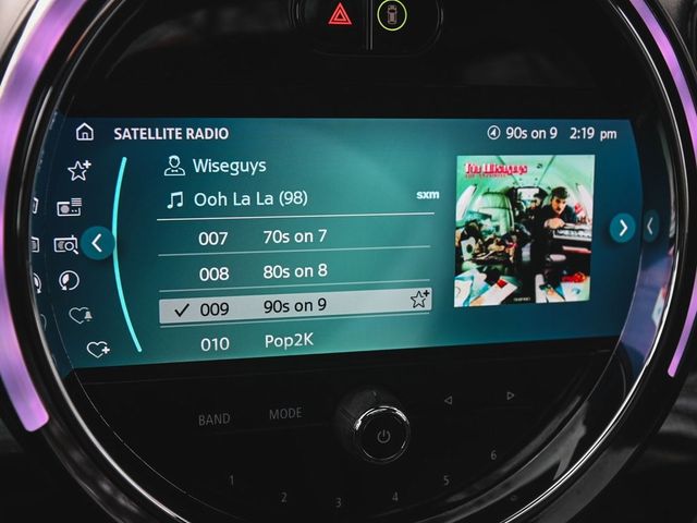 2023 MINI Cooper S Countryman Signature - 22942421 - 22