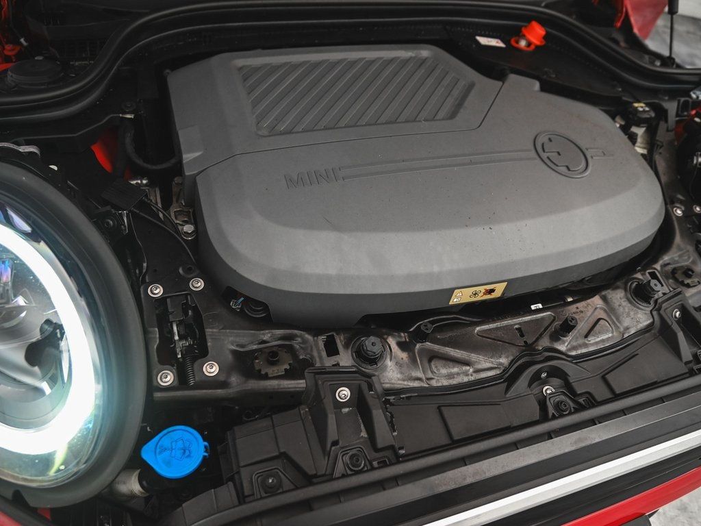 2023 Mini Cooper SE Signature photo 24
