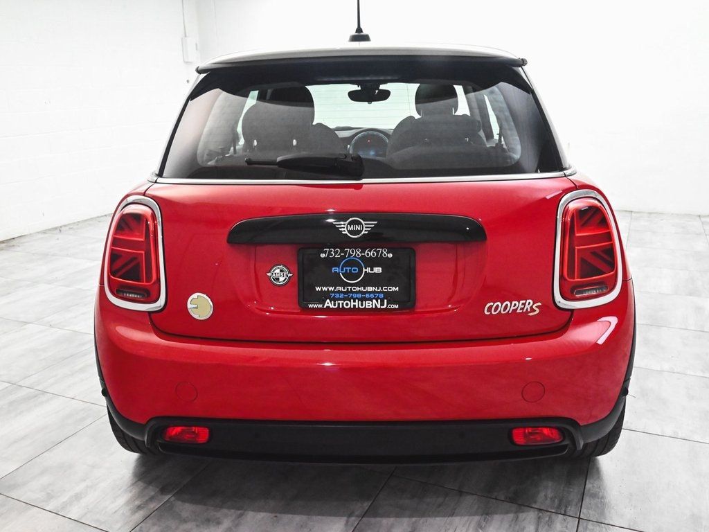 2023 Mini Cooper SE Signature photo 5