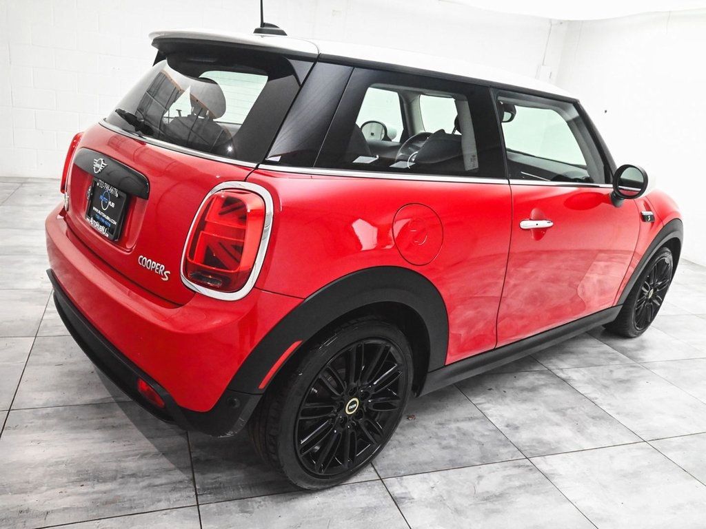 2023 Mini Cooper SE Signature photo 6