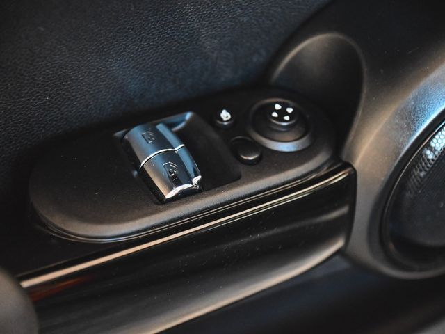 2023 MINI Cooper SE Electric Signature Plus - 22908542 - 8