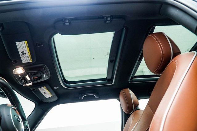 2023 MINI Cooper SE Hardtop 2 Door Cooper SE FWD - 22974001 - 33