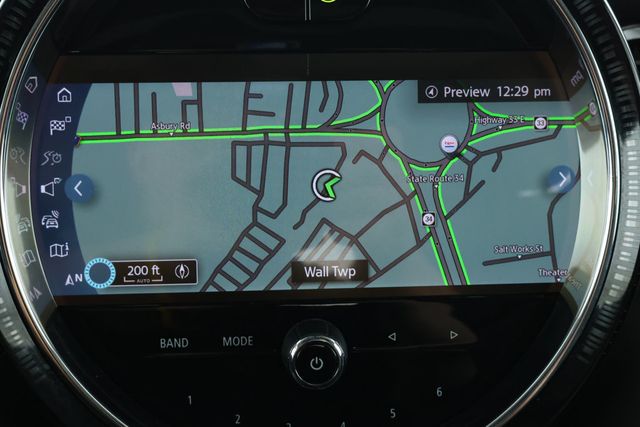 2023 MINI Cooper SE Hardtop 2 Door Signature Trim 2.0 with Cross Punch Leather Upholstery - 22920096 - 17