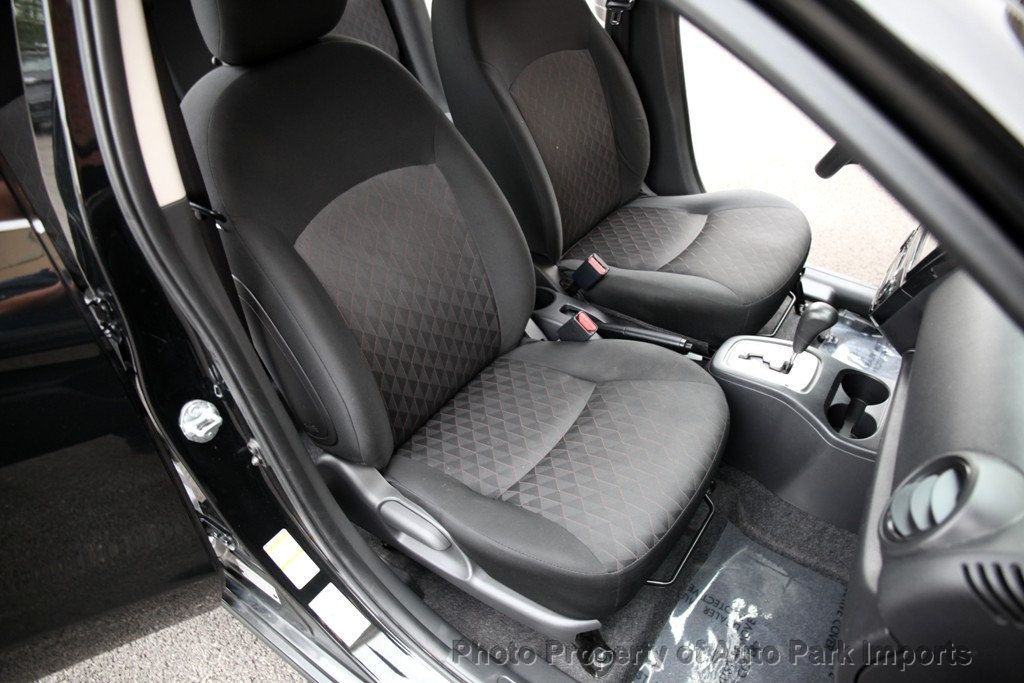 2023 Mitsubishi Mirage ES photo 28