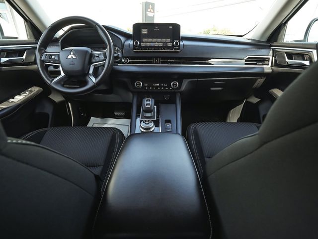 2023 Mitsubishi Outlander ES - 23076707 - 46