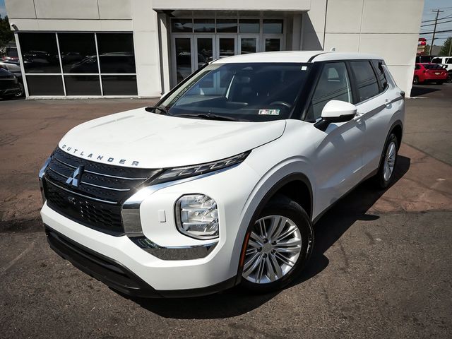 2023 Mitsubishi Outlander ES - 23076707 - 7