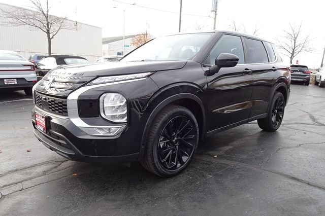 2023 Mitsubishi Outlander SE Black Edition S-AWC - 22948635 - 3