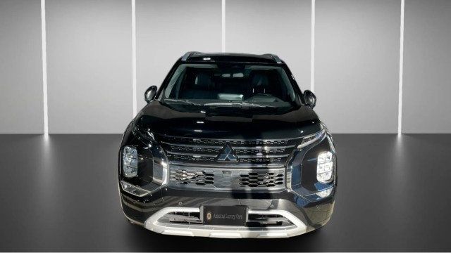 2023 Mitsubishi Outlander SEL Black Edition FWD - 22966507 - 1