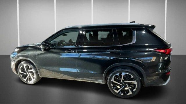 2023 Mitsubishi Outlander SEL Black Edition FWD - 22966507 - 6