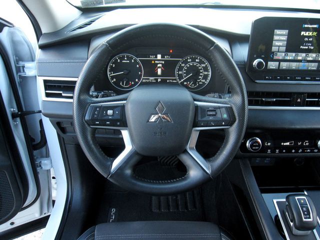 2023 Mitsubishi Outlander SE S-AWC - 23050222 - 18