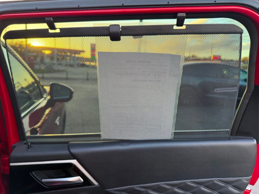 2023 Mitsubishi Outlander PHEV SEL S-AWC - 22953627 - 39