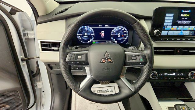 2023 Mitsubishi Outlander PHEV SEL S-AWC w/ Touring Package & Door Ground Illumination - 23028935 - 13