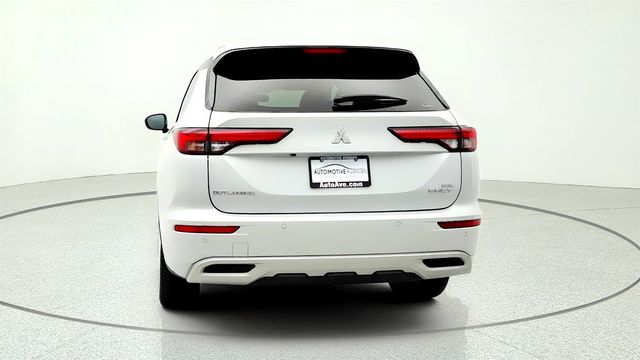 2023 Mitsubishi Outlander PHEV SEL S-AWC w/ Touring Package & Door Ground Illumination - 23028935 - 5