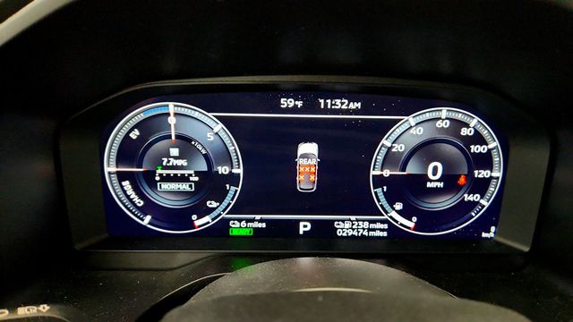 2023 Mitsubishi Outlander PHEV SEL S-AWC w/ Touring Package & Door Ground Illumination - 23030426 - 14