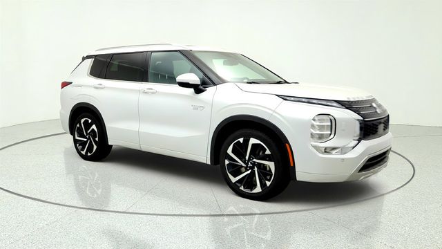 2023 Mitsubishi Outlander PHEV SEL S-AWC w/ Touring Package & Door Ground Illumination - 23030426 - 2