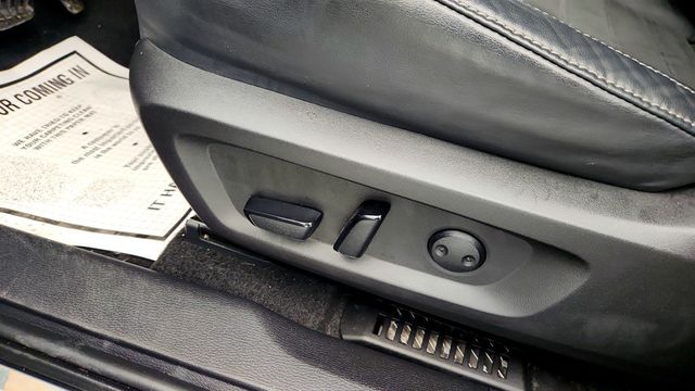 2023 Mitsubishi Outlander PHEV SE S-AWC w/ Tech Pkg & Panoramic Sunroof - 22994703 - 10