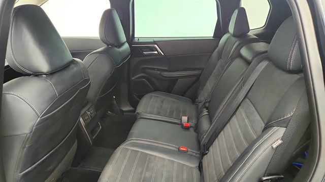 2023 Mitsubishi Outlander PHEV SE S-AWC w/ Tech Pkg & Panoramic Sunroof - 22994703 - 20