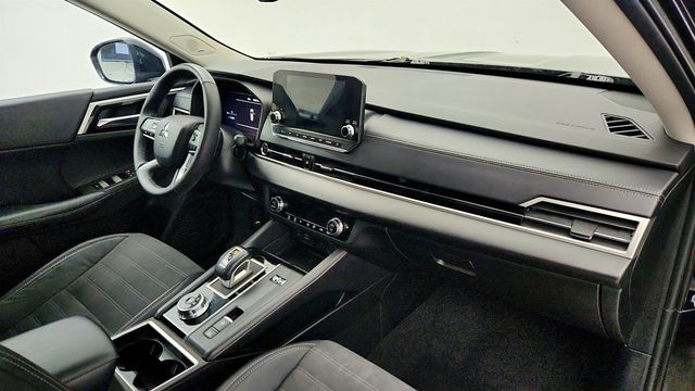 2023 Mitsubishi Outlander PHEV SE S-AWC w/ Tech Pkg & Panoramic Sunroof - 22994703 - 42