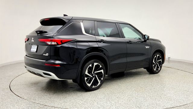 2023 Mitsubishi Outlander PHEV SE S-AWC w/ Tech Pkg & Panoramic Sunroof - 22994703 - 4