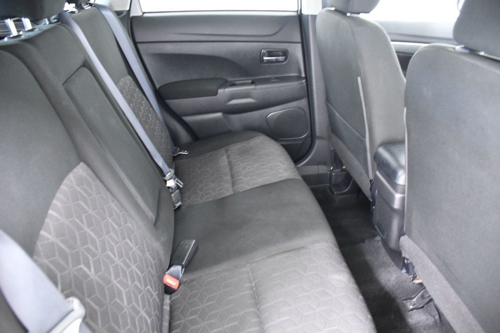 2023 Mitsubishi Outlander Sport ES 2.0 AWC - 22961543 - 13