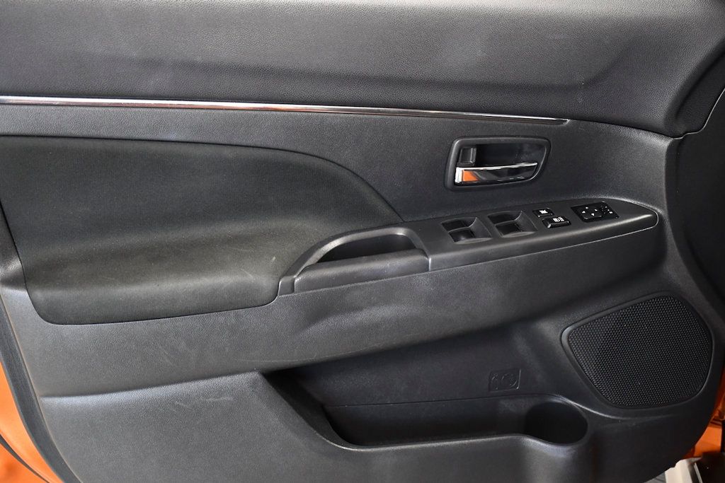 2023 Mitsubishi Outlander Sport ES 2.0 AWC - 23043077 - 8