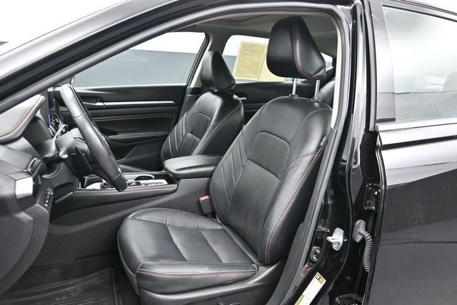 2023 Nissan Altima 2.0 SR Sedan - 22991023 - 9