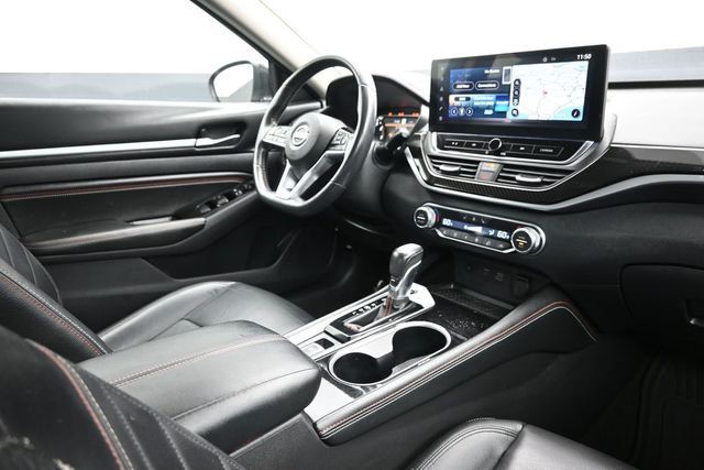 2023 Nissan Altima 2.0 SR Sedan - 22991023 - 19