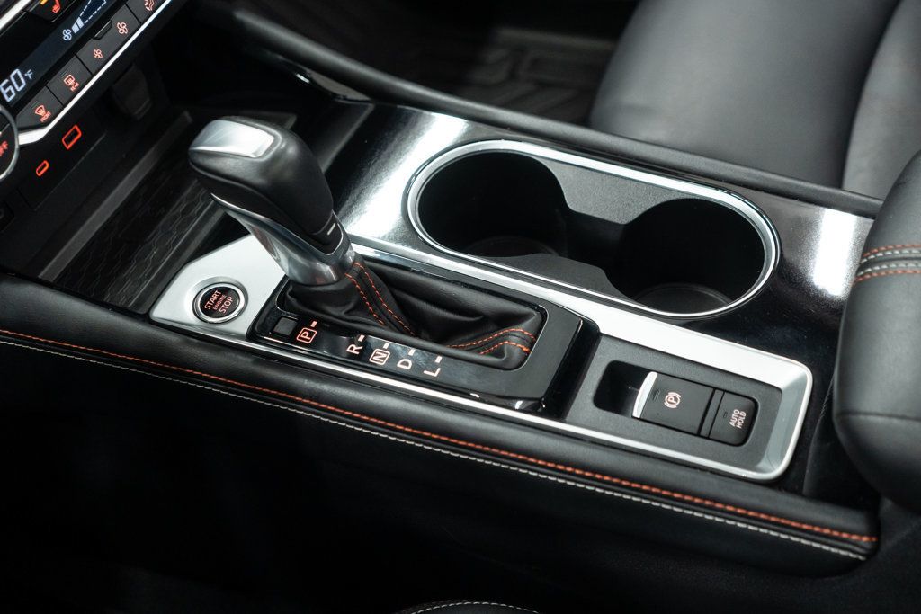 2023 Nissan Altima SR photo 17