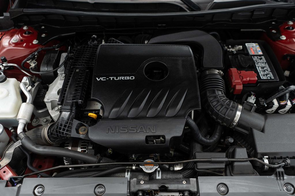 2023 Nissan Altima SR photo 34