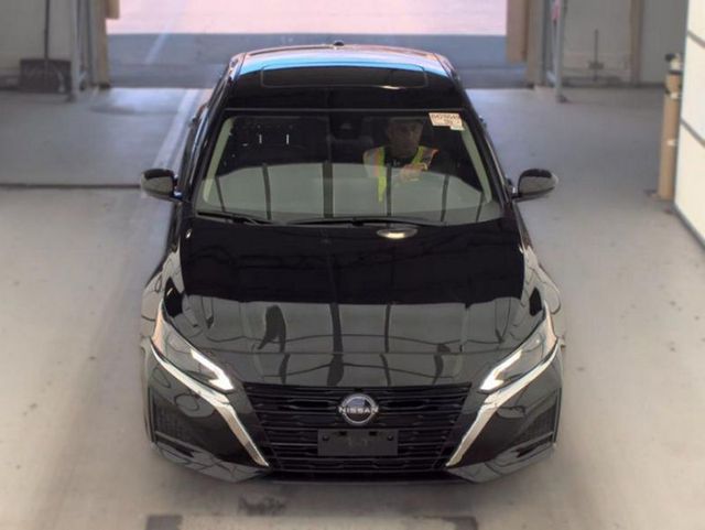 2023 Nissan Altima 2.5 SL AWD Sedan - 23081434 - 2