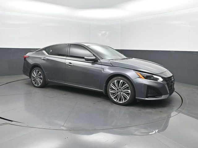 2023 Nissan Altima 2.5 SL AWD Sedan - 23013869 - 34