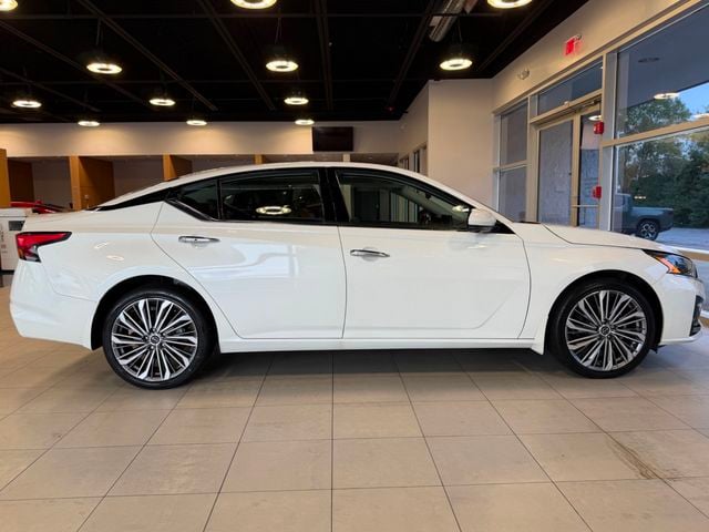 2023 Nissan Altima 2.5 SL AWD Sedan - 23067276 - 14