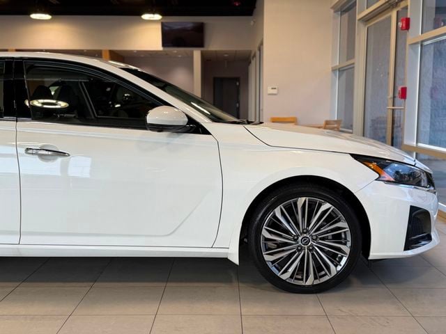 2023 Nissan Altima 2.5 SL AWD Sedan - 23067276 - 15