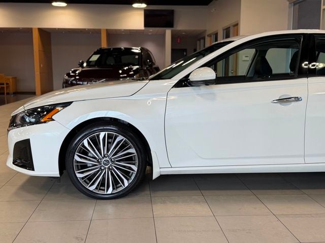 2023 Nissan Altima 2.5 SL AWD Sedan - 23067276 - 7