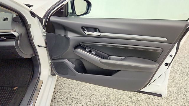 2023 Nissan Altima 2.5 SL AWD Sedan - 23081097 - 26