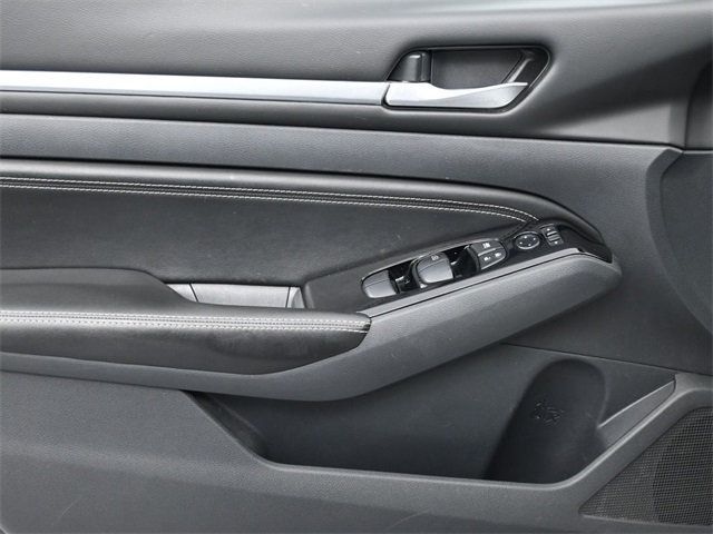 2023 Nissan Altima 2.5 SL Sedan - 22941772 - 14