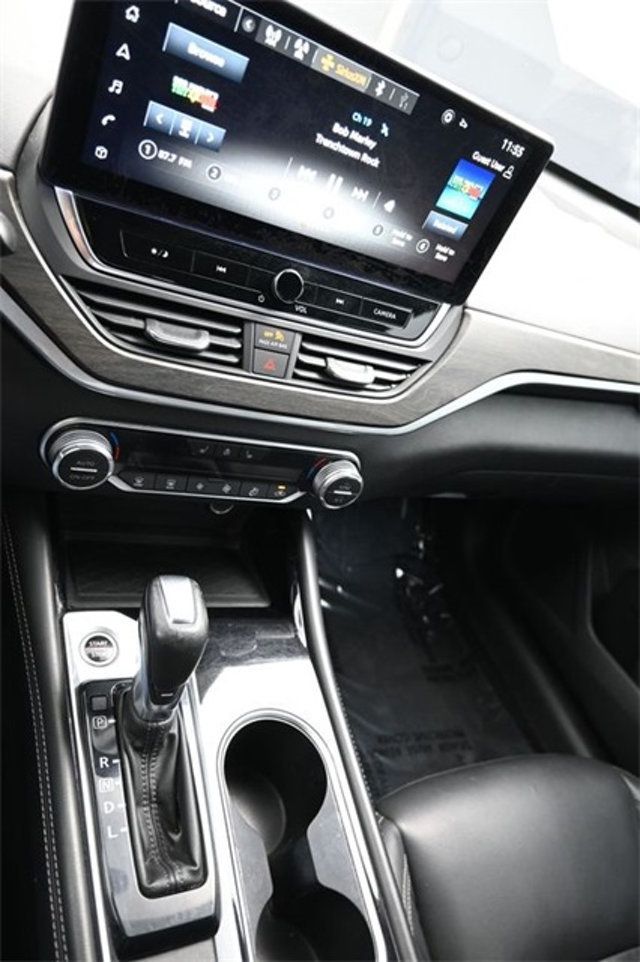 2023 Nissan Altima 2.5 SL Sedan - 22941772 - 26