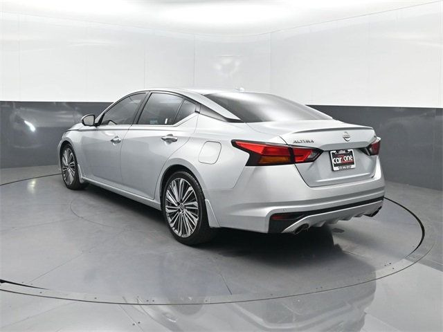 2023 Nissan Altima 2.5 SL photo 3
