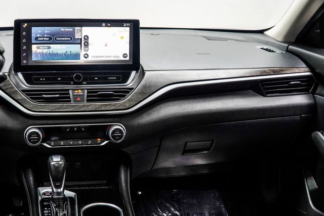 2023 Nissan Altima 2.5 SL Sedan - 22983932 - 16