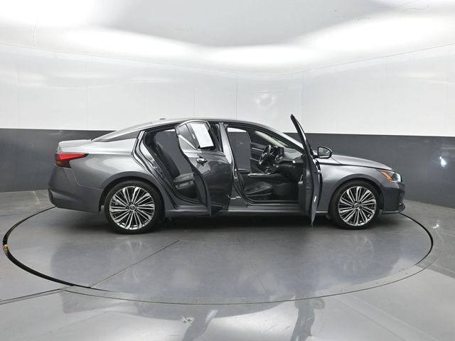2023 Nissan Altima 2.5 SL Sedan - 23004375 - 35
