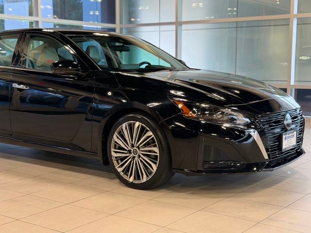 2023 Nissan Altima 2.5 SL Sedan - 23067275 - 4