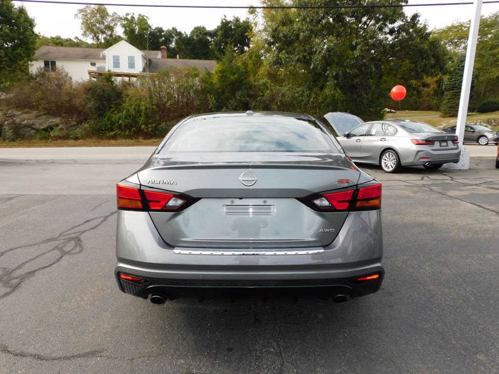 2023 Nissan Altima 2.5 SR AWD - 22599714 - 6