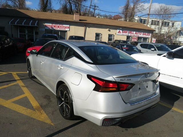 2023 Nissan Altima 2.5 SR AWD Sedan - 22693014 - 3