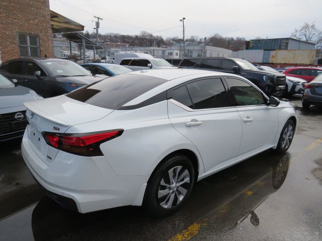 2023 Nissan Altima 2.5 SR AWD Sedan - 22993449 - 3