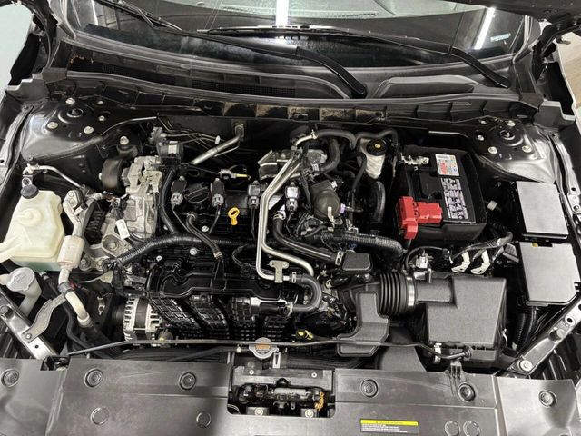 2023 Nissan Altima 2.5 SR AWD Sedan - 23020083 - 10