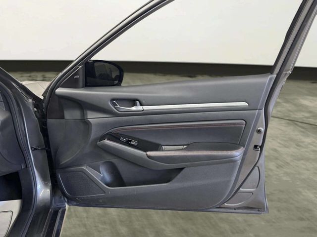 2023 Nissan Altima 2.5 SR AWD Sedan - 23020083 - 18