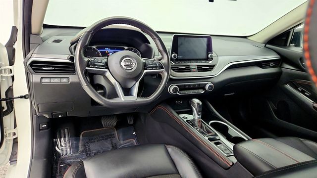 2023 Nissan Altima 2.5 SR AWD Sedan - 23012281 - 11