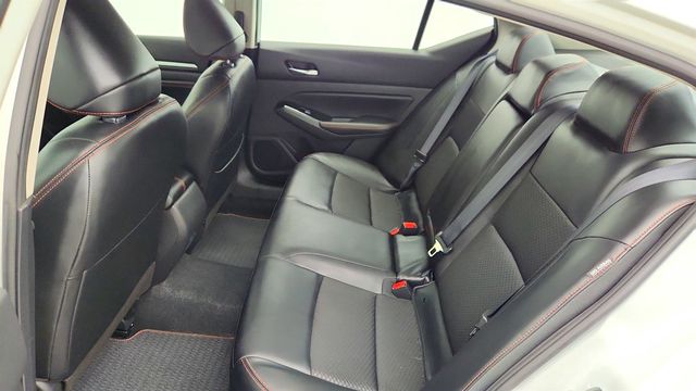 2023 Nissan Altima 2.5 SR AWD Sedan - 23012281 - 19