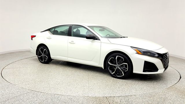 2023 Nissan Altima 2.5 SR AWD Sedan - 23012281 - 2